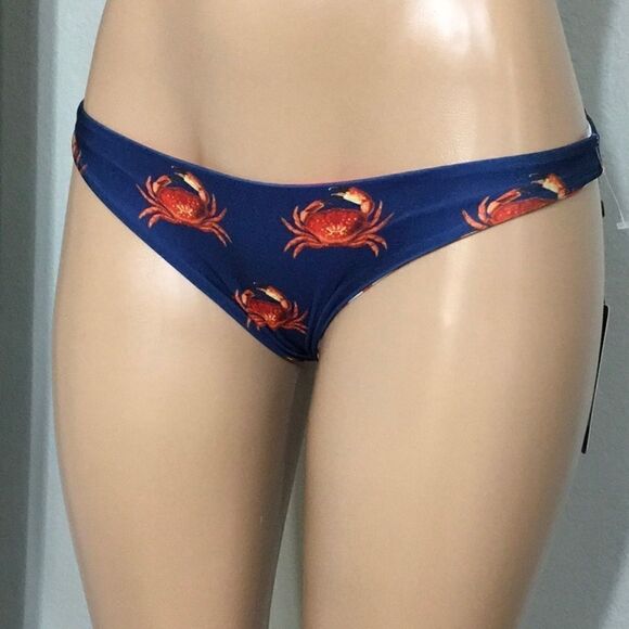 New. Wildfox Crabby Stripe Reversible Bottom. NWT - Picture 3 of 8